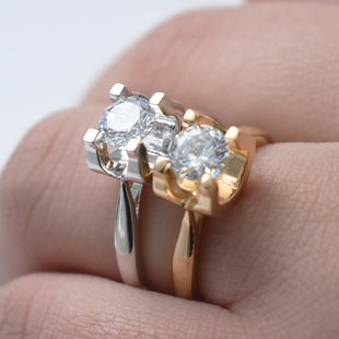 �¿��18K����ָ����Īɣʯ荽�ţ�^��Ů��t��ӆ����D�\�ͶY