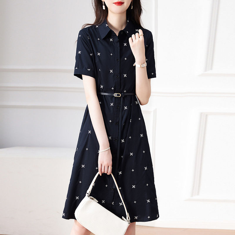 Váy sơ mi nữ cổ POLO tay ngắn in họa tiết thắt eo — màu xanh hải quân chi tiết 9