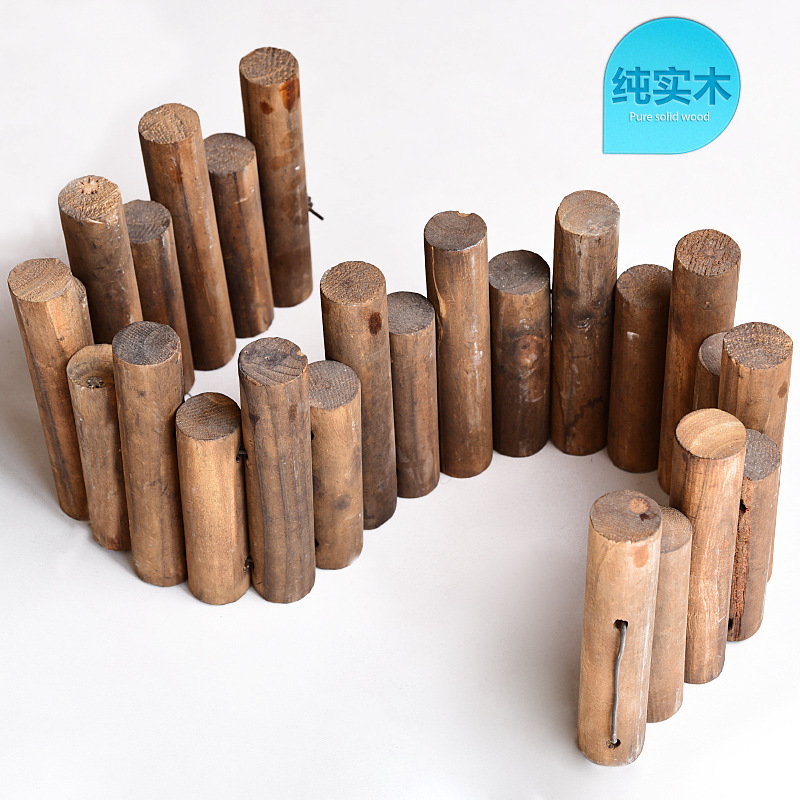 Outdoor carbonized wood fence garden courtyard flower bed log small fence outdoor decoration wooden stakes wall railings