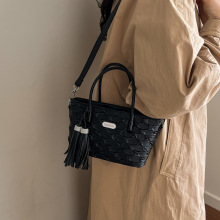 ������r��ˮͰ��Ů�¿�߼�������S�Ԇμ�����������ٴ�б���