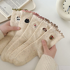 秋冬新款諸暨襪子女中筒襪可愛卡通植絨小熊花邊月子襪子堆堆長襪