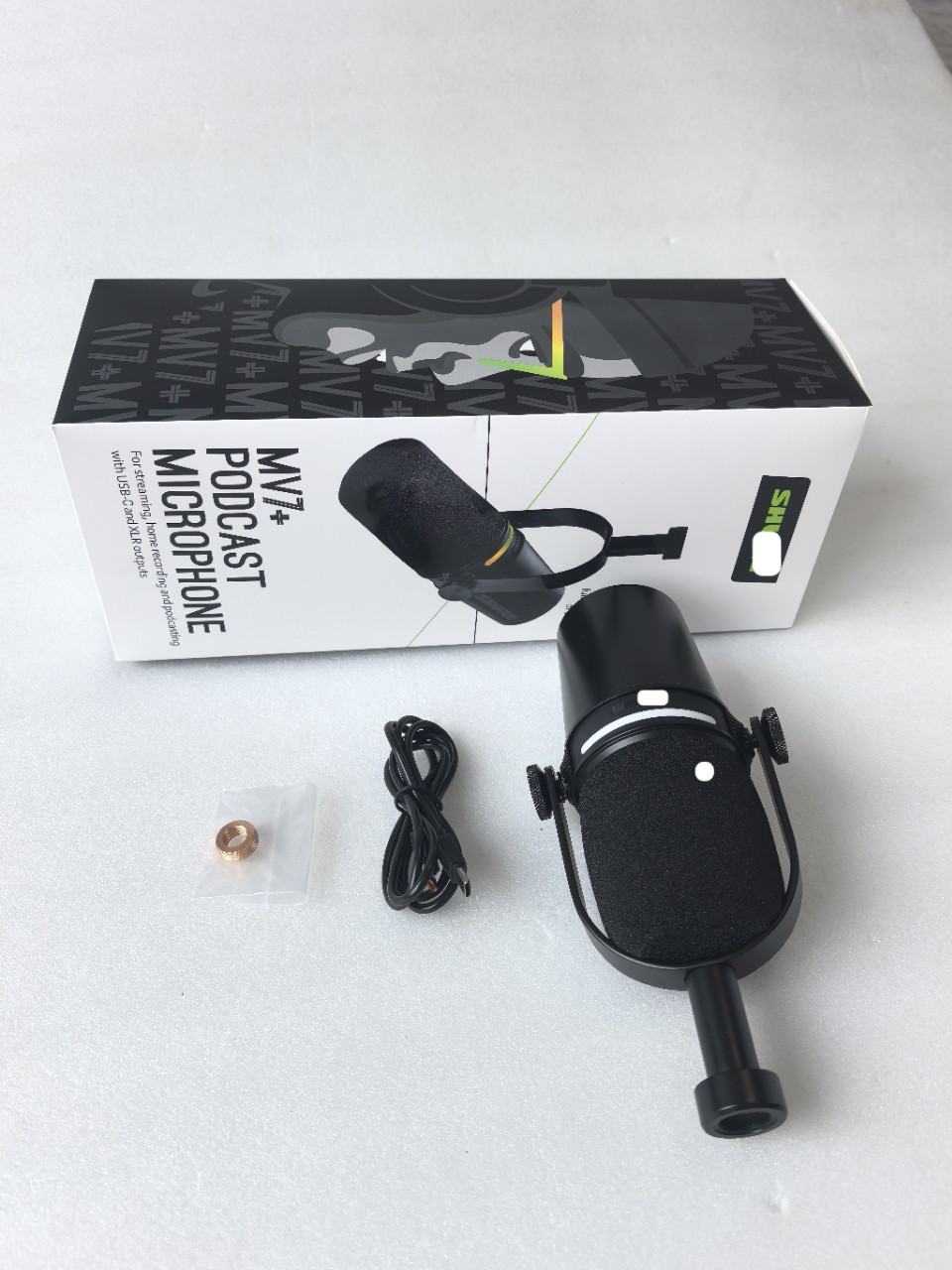 跨境外贸MV7+动圈麦克风USB电脑手机直播K歌录音配音有线话筒