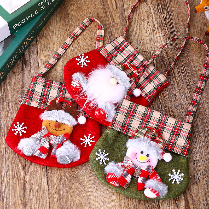 Christmas Cute Santa Claus Snowman Elk Cloth Party Festival Gift Bags display picture 4