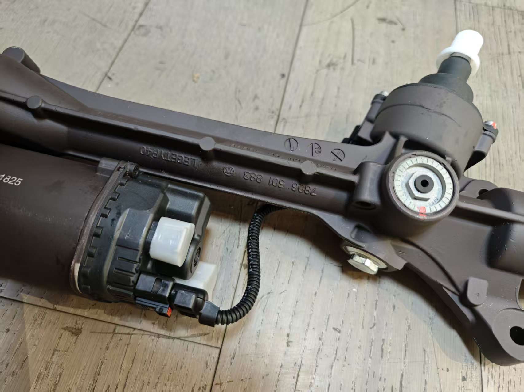 Audi Audia4Lb9 Steering Gear 8W1423055Aj/8W1423055Ah/8W1423055Bc Direction