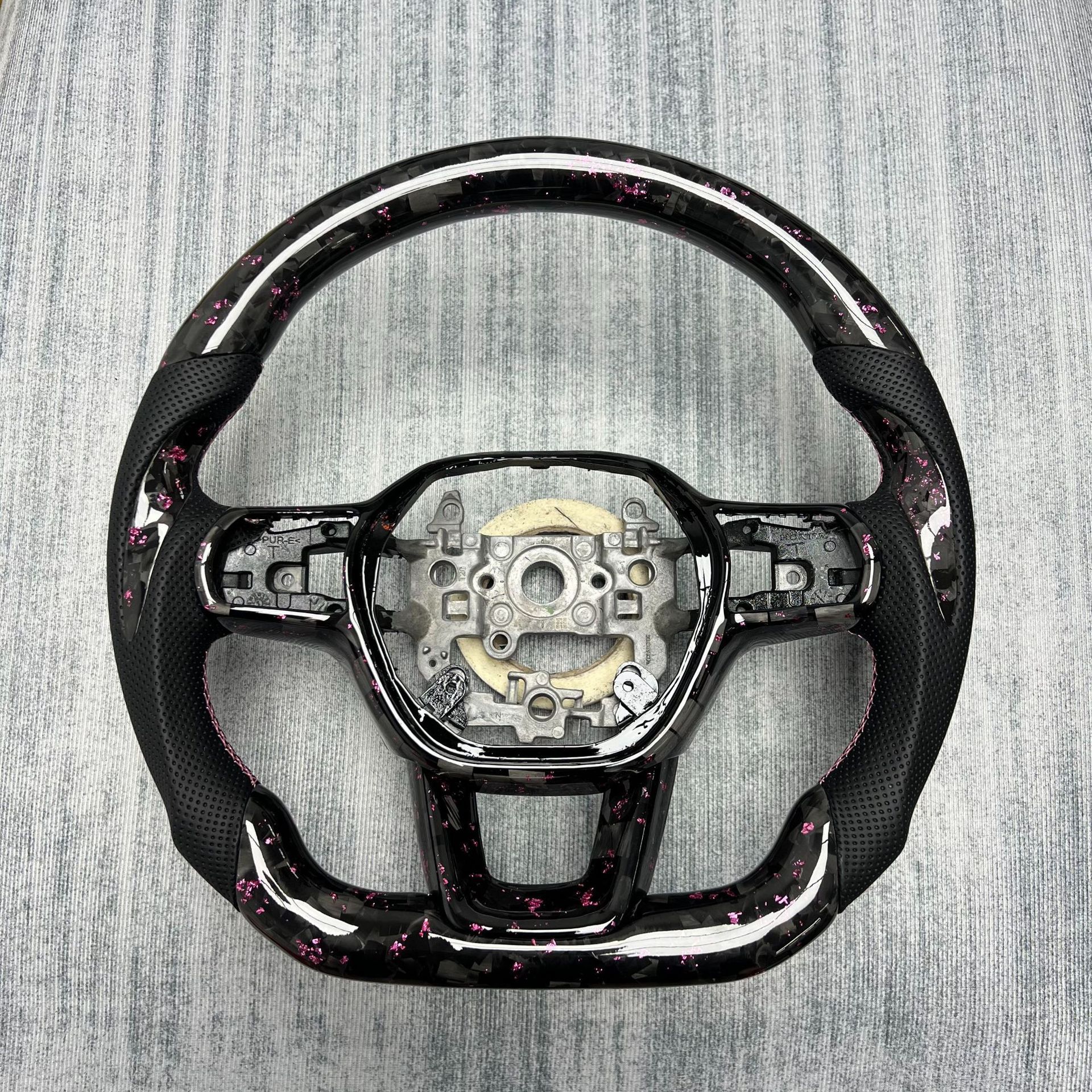 Carbon fiber steering wheel modification customization is suitable for Honda 11th generation Civic car interior steering wheel processing