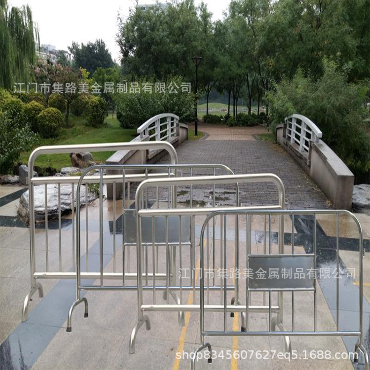 工厂不锈钢铁马护栏 公共交通隔离移动栅栏 市政工程施工移动栏杆