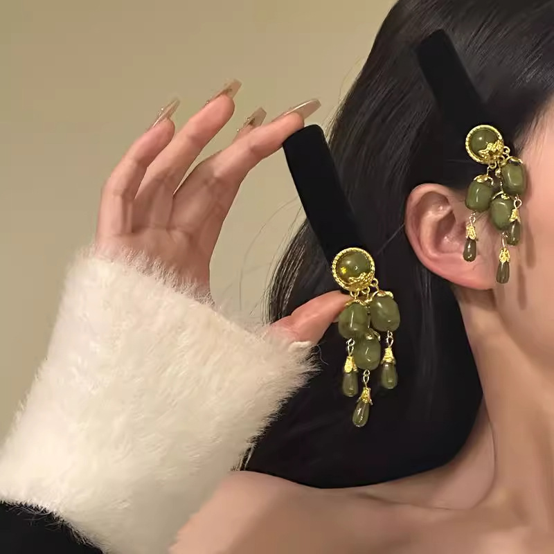 グリーンウォーターグリーンストーン〜新しい中国風クールエスニックスタイルレトロベルベットタッセルヘアピンヘッドドレスニッチハイエンドヘアアクセサリー|undefined