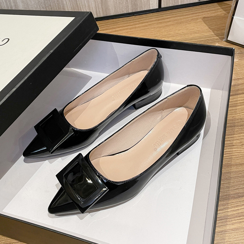 2022 primavera y otoño nuevos zapatos franceses de cuero suave de tacones planos no abrasivo pies de botón cuadrado simple zapatos de mujer 862 - 5