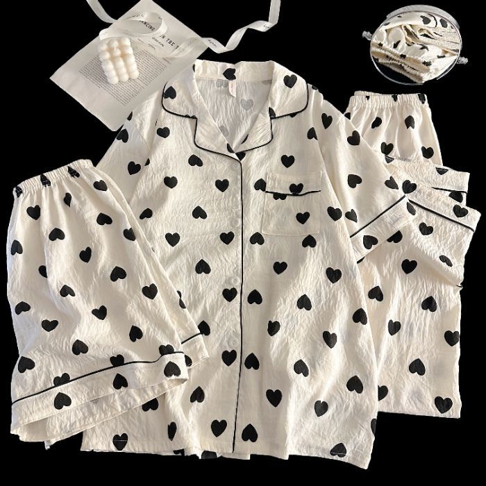 Venta al por mayor transfronteriza de tres piezas nube de algodón solapa cárdigan de dibujos animados pantalones de manga corta pantalones cortos ropa a domicilio traje de pijama de mujer