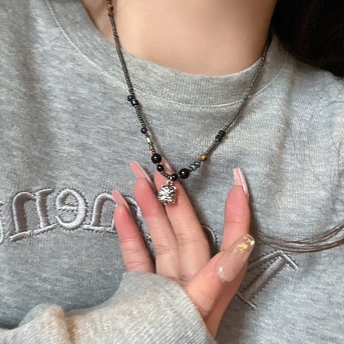 New Chinese style national style lion awakening pendant necklace women's light luxury niche retro ethnic style accessories high-end sweatshirt chain