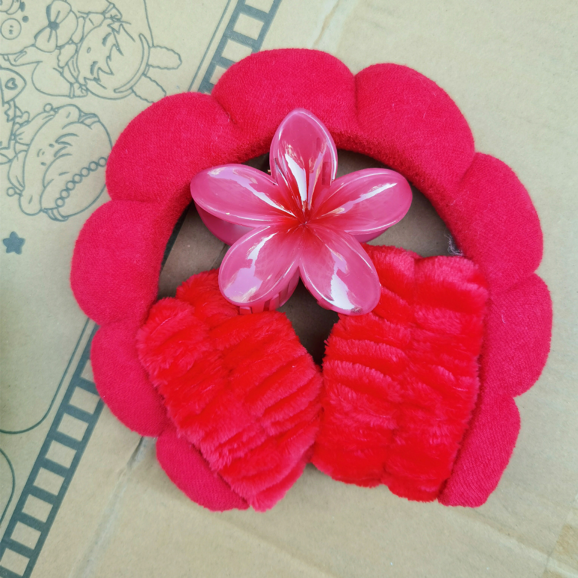 1 Set Quantity Simple Style Women's Solid Color Plumeria Cloth Hair Band Hair Claws