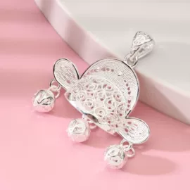 吊坠;项链;手链