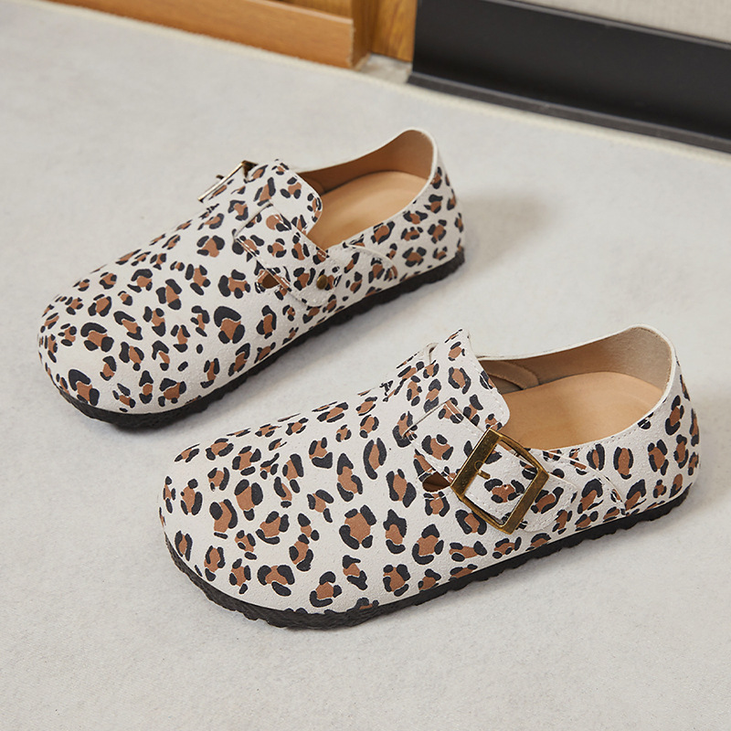Zapatos de mujer de verano nuevo estampado de leopardo de moda cuero delgado suela suave no se cansa pies casuales versátiles zapatos de alta sensibilidad