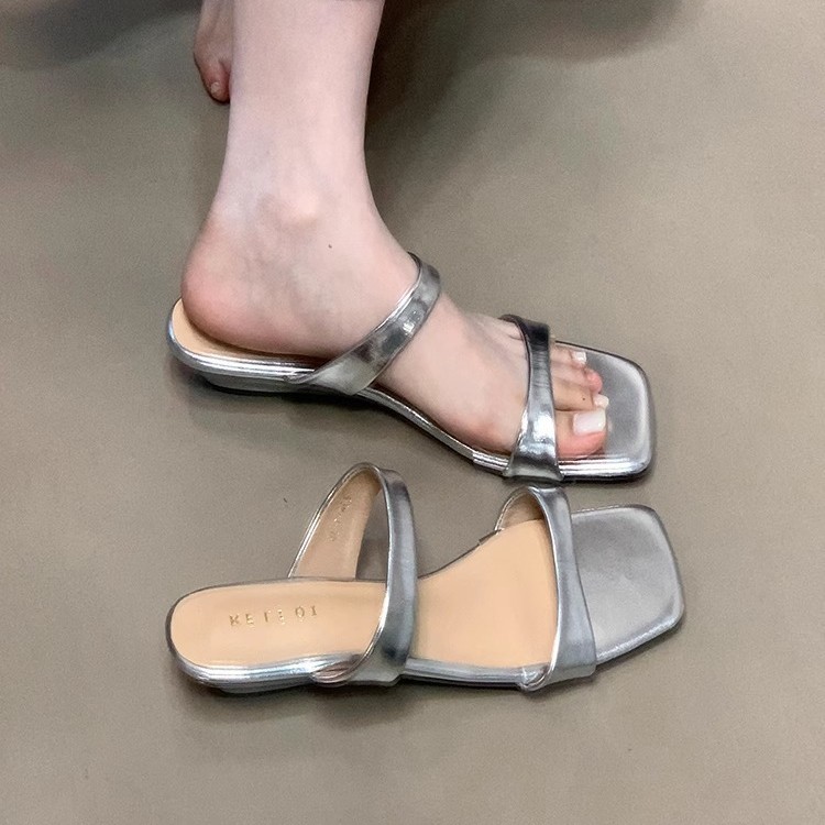 Ocean one sandalias y pantuflas abiertas para mujer 2025 nuevas chanclas de cabeza cuadrada sexy de verano para llevar zapatillas de viaje