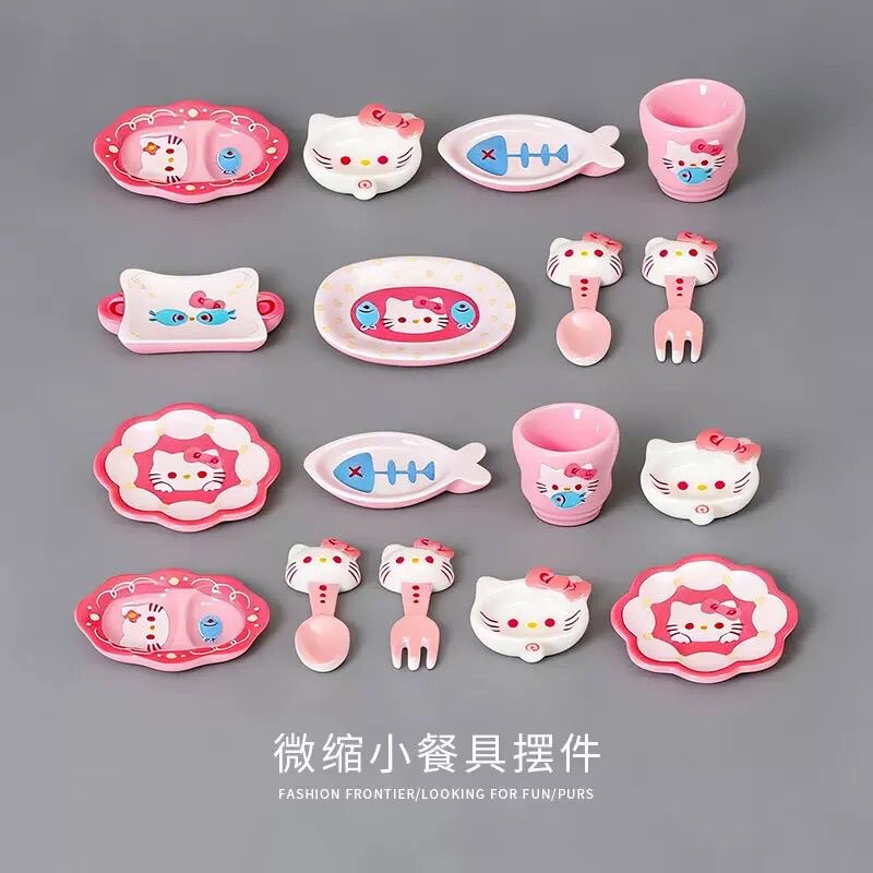 Cartoon mini tableware, plate, cartoon spoon model, miniature doll ornament, gift, cute kitchen play set Cartoon mini tableware, plate, cartoon spoon model, miniature doll ornament, gift, cute kitchen play set