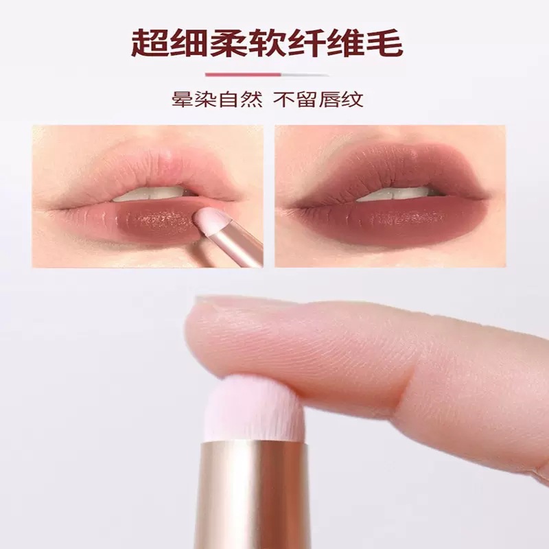 Mini cepillo de labios con tapa portátil artista de maquillaje corrector especial cepillo floreciente mango corto mini cabeza redonda cepillo de labios cepillo de lápiz labial