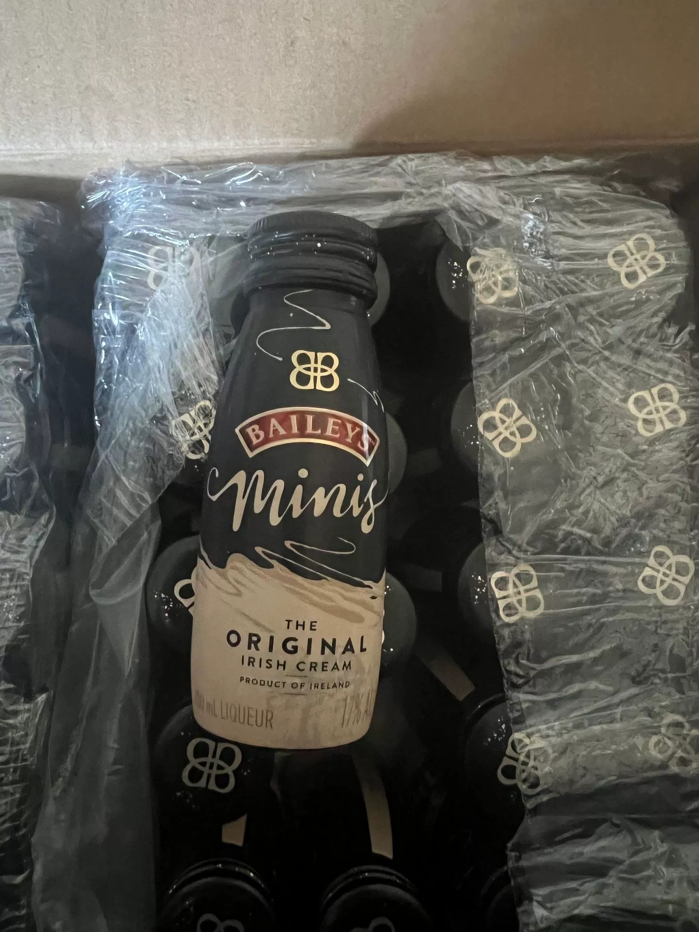 Миниатюрная портативная бутылка ликера, 200 мл assorted спиртные напитки для магазинов у дома