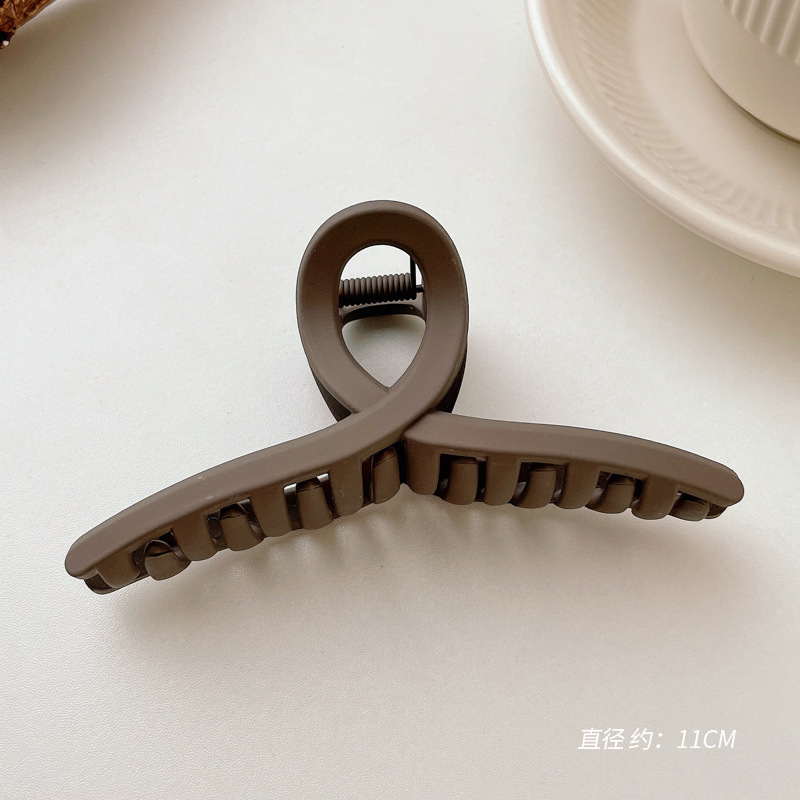 Milk Brown horquilla grande hacia atrás cabeza clip de pelo tocado de las mujeres principios de primavera de alto grado updo tiburón horquilla