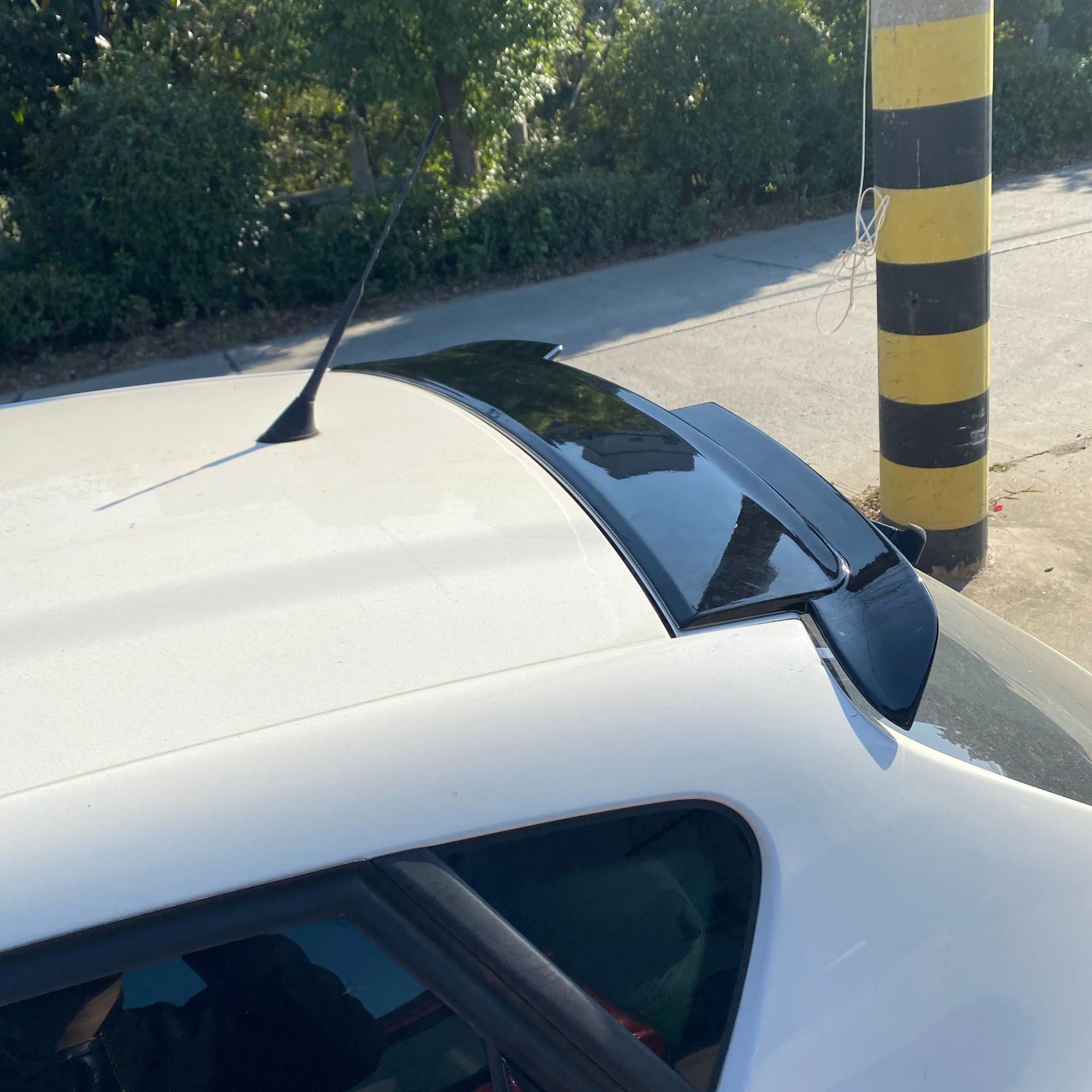 Suitable for 2008-2017 Seat Ibiza Tail Wing Seat Ibiza Modified Special Painted Top Wing