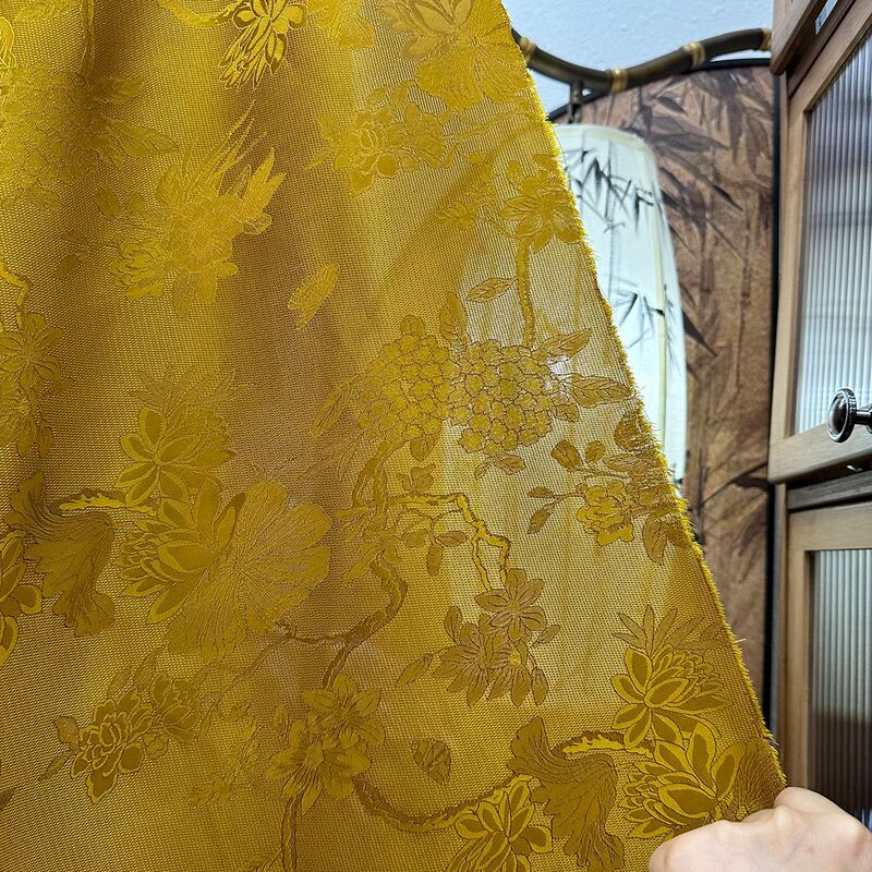 Spring and summer new all-man silk through hole flower jacquard fabric new Chinese hollow flower shirt cheongsam fabric Spring and summer new all-man silk through hole flower jacquard fabric new Chinese hollow flower shirt cheongsam fabric
