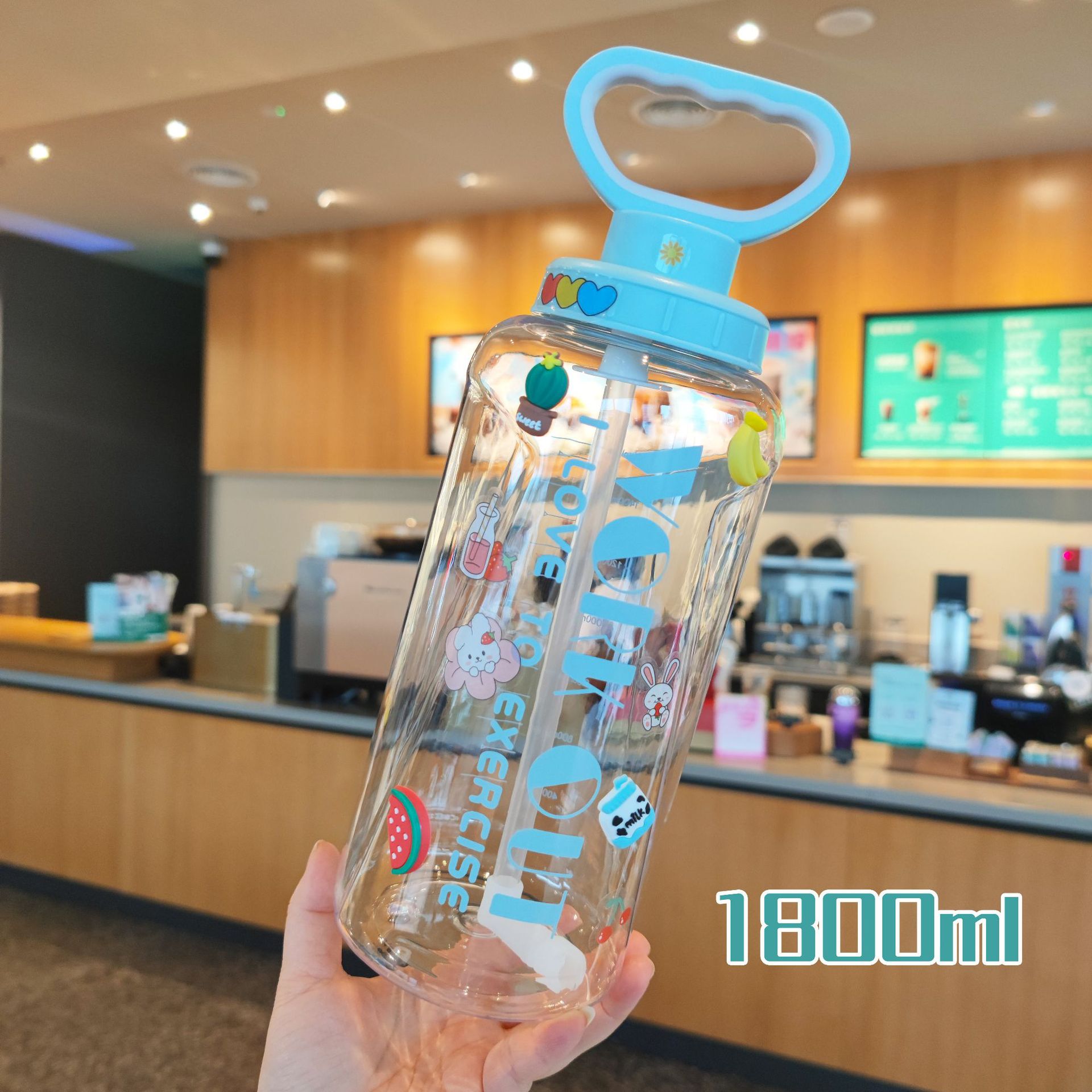 Fábrica al por mayor verano deportes al aire libre fitness portátil mango hervidor de gran capacidad paja campana taza agua 1800ml