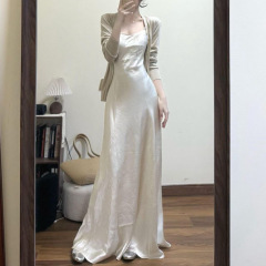 法式高级感温柔气质缎面吊带连衣裙女秋季新款针织开衫外套两件套
