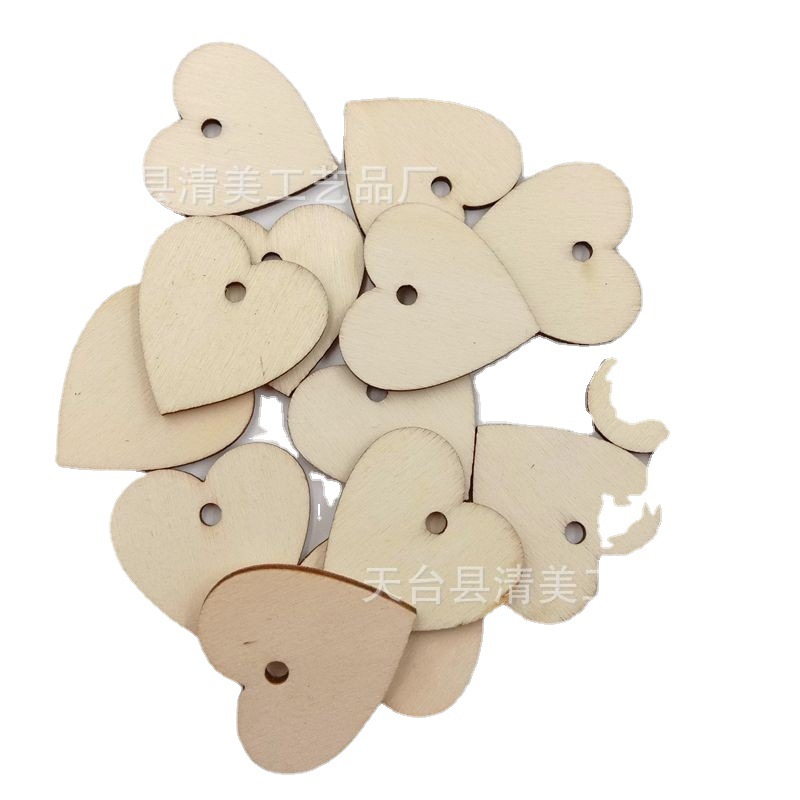 10mm grueso corazón de melocotón de amor hoja de botón de madera hoja de madera decorativa en forma de corazón diámetro 40mm