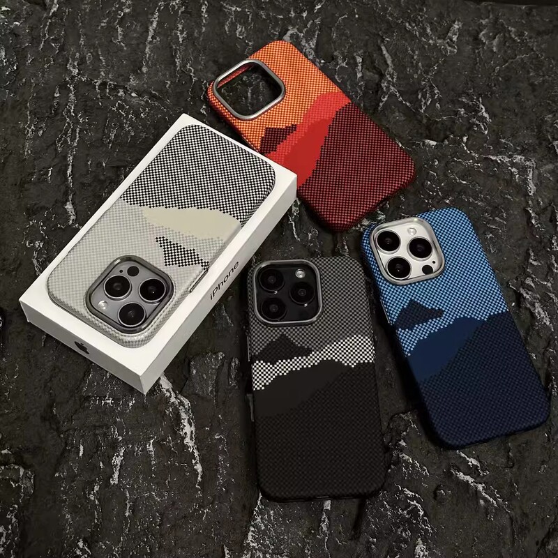 Suitable for iPhone 17 Phone Case, Kevlar Pattern Apple 16 Promax Carbon Fiber Magnetic Suction 15 Anti-Fall Protective Case