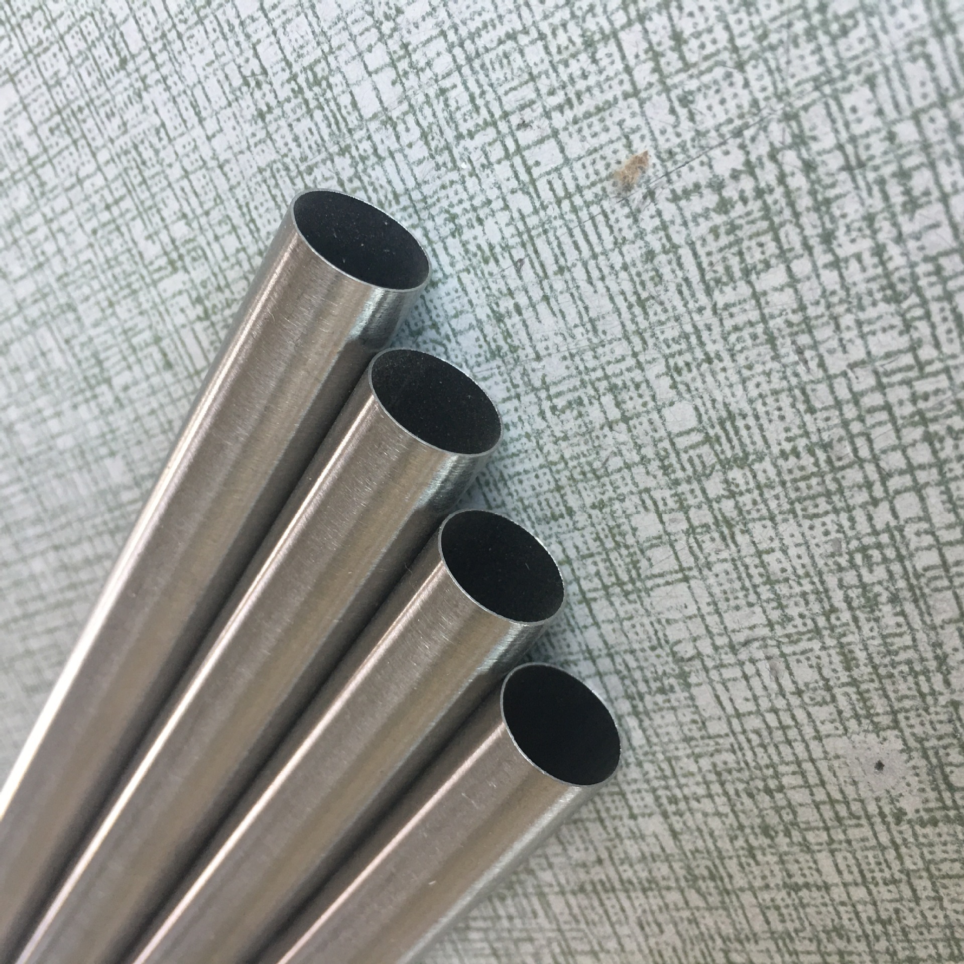 10.8mm12.35mm高精密医用级304材质不锈钢管 可切割抛光打孔