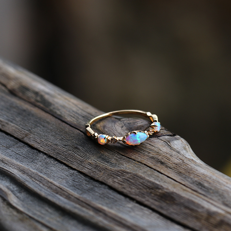 日本系レトロなアクセサリーを重ねた女性ageteの精緻なオパールレース戒子925純銀指輪卸売り