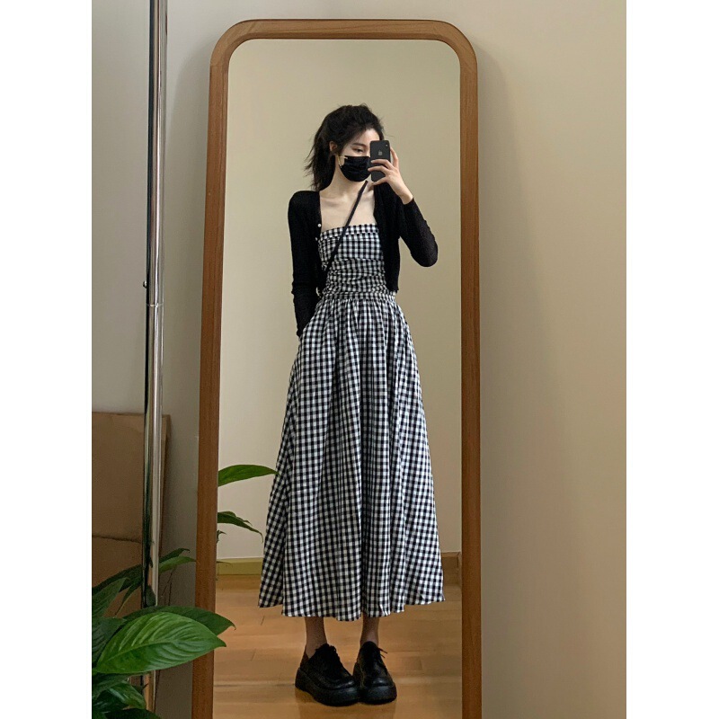 Black and White Checkered Tube Top Dress for Women 2026 New Style Wrap Chest Long Dress + Thin Long-Sleeved Lazy Style Knitwear Set