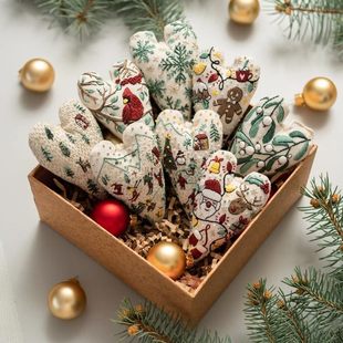 Cross-Border DIY Heart Shaped Hand Embroidered Christ Heart-Shaped Embroider Christmas Kit