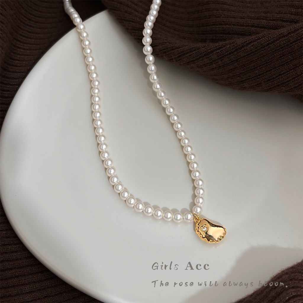 1_0002_耳语场景新水印 拷贝 2.jpg