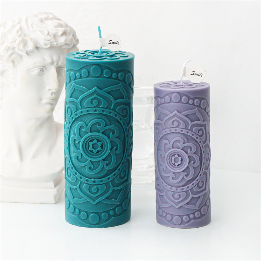 Description Picture 3 of itemTaiji YinYang Relief Pillar Silicone Candle Mold Sun And Moon Relief velas Cylindrical Column  Candle mold for Candle Making Kit