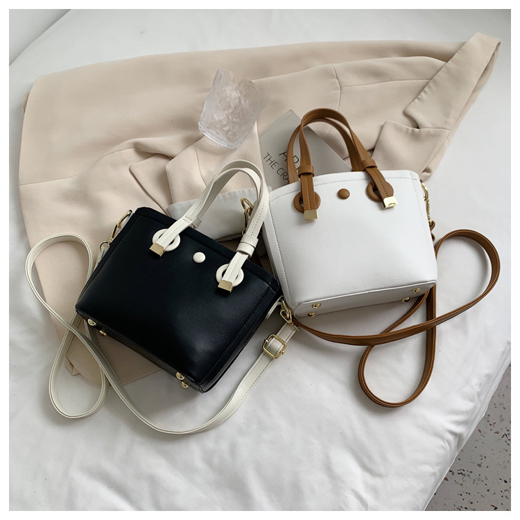 Fashion Bucket Bags Women's New Fashion Shoulder Crossbody All-matching Commuter Women's Bag Western Style Contrast Color Handbag display picture 13