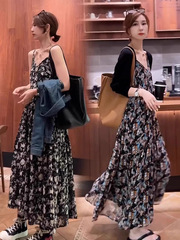 高級感ファッション洋気ノースリーブストラップワンピース女性夏は痩せています。