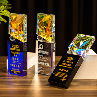 Creative New Crystal Trophy Company Medal in Stock for Outstanding Employees, Top Sales, Annual Meeting Awards, Competition, Retirement Commemoration