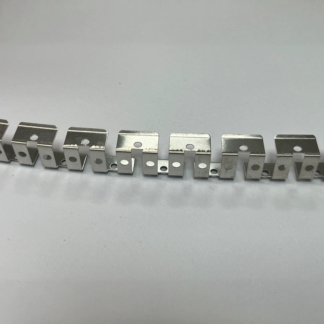 供应LED灯带龙骨胶条灯卡链景观灯龙骨配件不锈铜卡扣