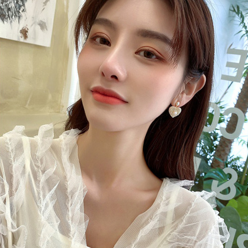 S925 silver needle trend versatile small pearl earrings women's fashion flower earrings high-end temperament earrings wholesale