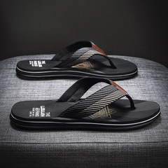 New beach flip-flops for men in summer, non-slip flip-flops, casual flip-flops for outer wear, trendy thick-soled men's slippers wholesale