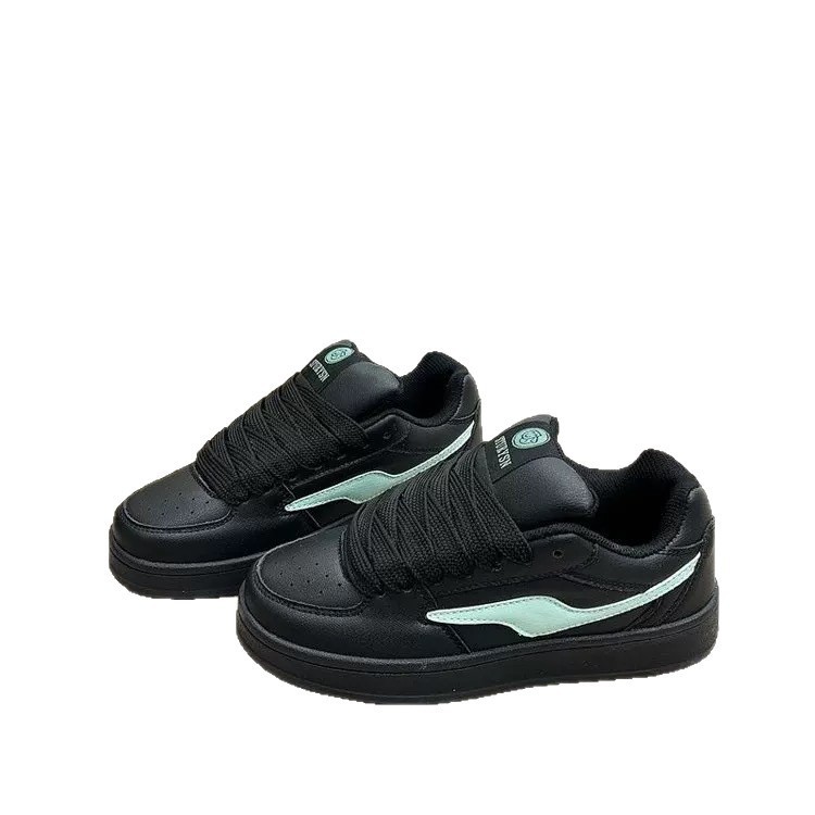 35-44 Hombres y mujeres nicho retro zapatos de skate negro nuevo estilo de moda nuevo estilo chino callejero estudiantes zapatos casuales mujeres