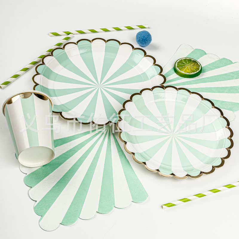 in stock Disposable Bronzing Green Stripe Round Paper Plate suit Birthday Cake Plate Party Party Decoration Plate in stock Disposable Bronzing Green Stripe Round Paper Plate suit Birthday Cake Plate Party Party Decoration Plate