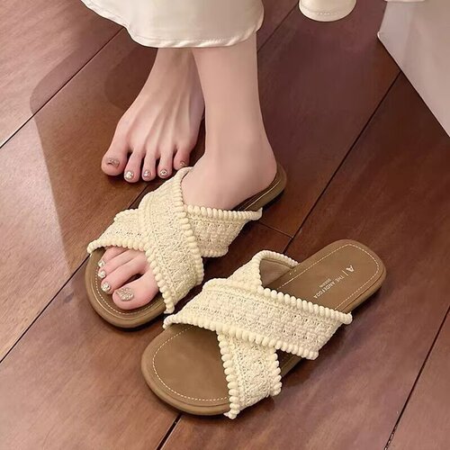 Flat anti-slip cross design ultra-cool summer sandals for women, outdoor wear, fashionable 2025 beach and sand shoes