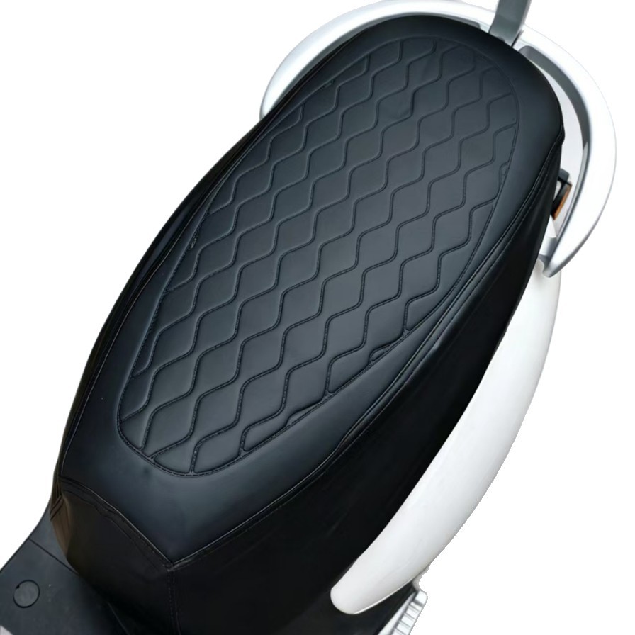 cubierta de asiento de motocicleta de automóvil eléctrico cubierta de cojín impermeable de cuero cubierta de cojín de pedal resistente al quemado aislamiento de acero doble aguja línea de presión