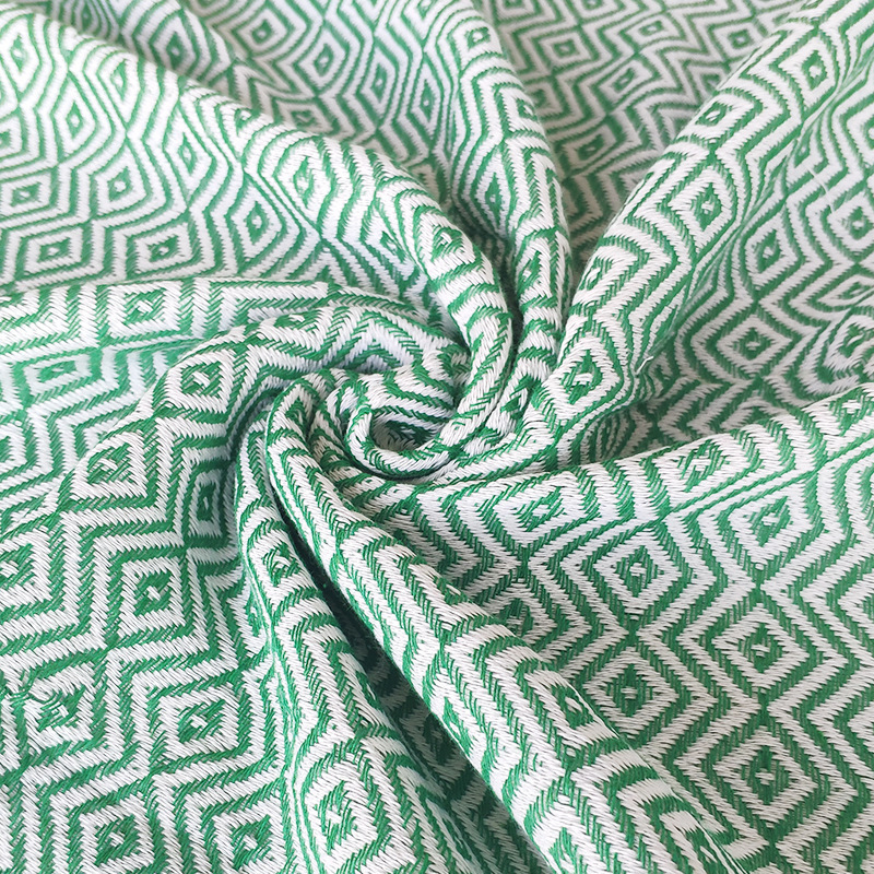 Serviette de plage turque à pompons, en coton absorbant, idéale pour la baignade et la protection solaire._voghion.com