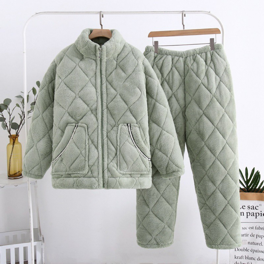 パジャマ女性冬のサンゴのベルベットの三層の厚いベルベット保温綿フランネル春秋冬の家庭服