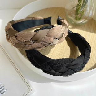 �x��ͬ��l���pɫ�W���黨�l��Ů���B픉��l�^��2023���¿�l�Ʒ