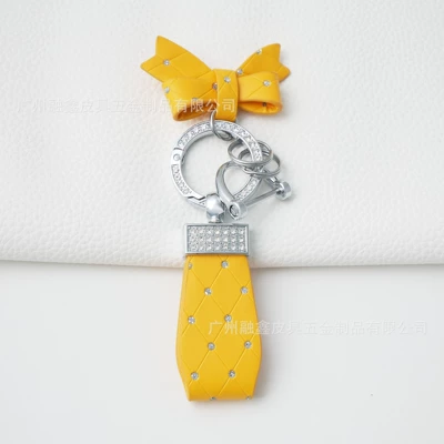 Hot Silver Creative Cute Pendant: Other Automotive Interior Supplies - yellow-excluding-tax