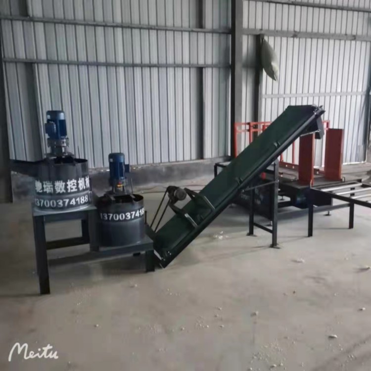 EPS线条挂浆机 外墙装饰构件加工机械设备 泡沫线条过浆机