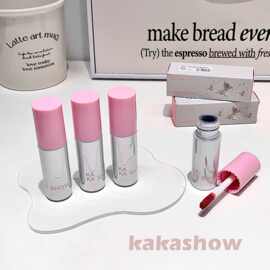 kakashow蝴蝶系列唇釉柔雾哑光口红防水不易沾杯韩系元气唇彩唇泥